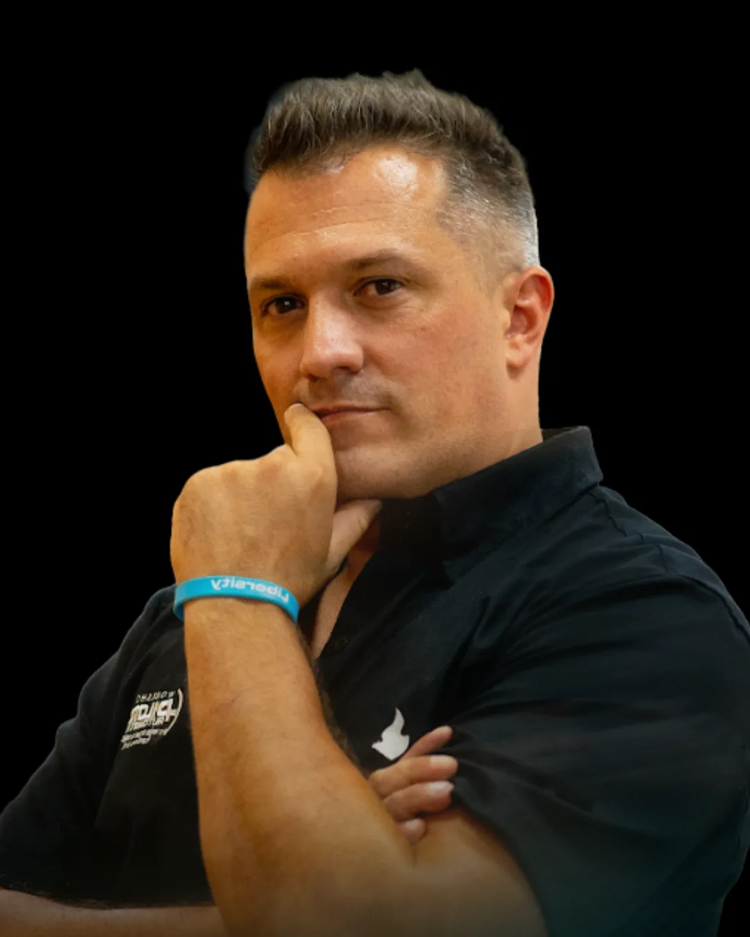 Claudio — Escala con Estructura