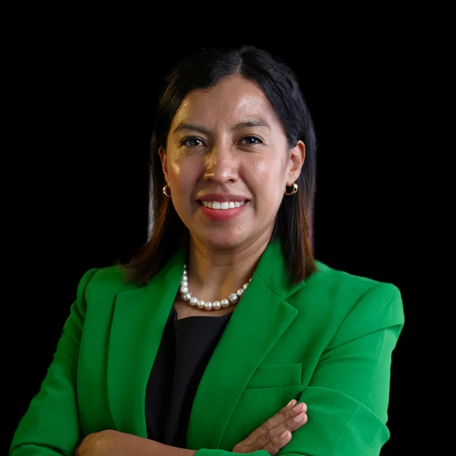 Mtra. Elisa Ramírez — La abogada de las PYMES